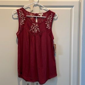 NWT size medium burgundy tank with lace detail